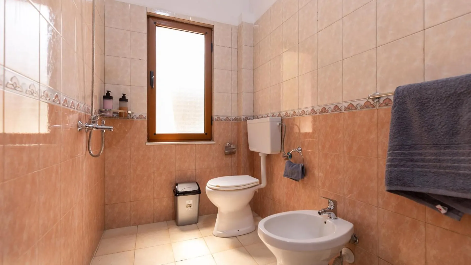 Tirana City Center Apartment