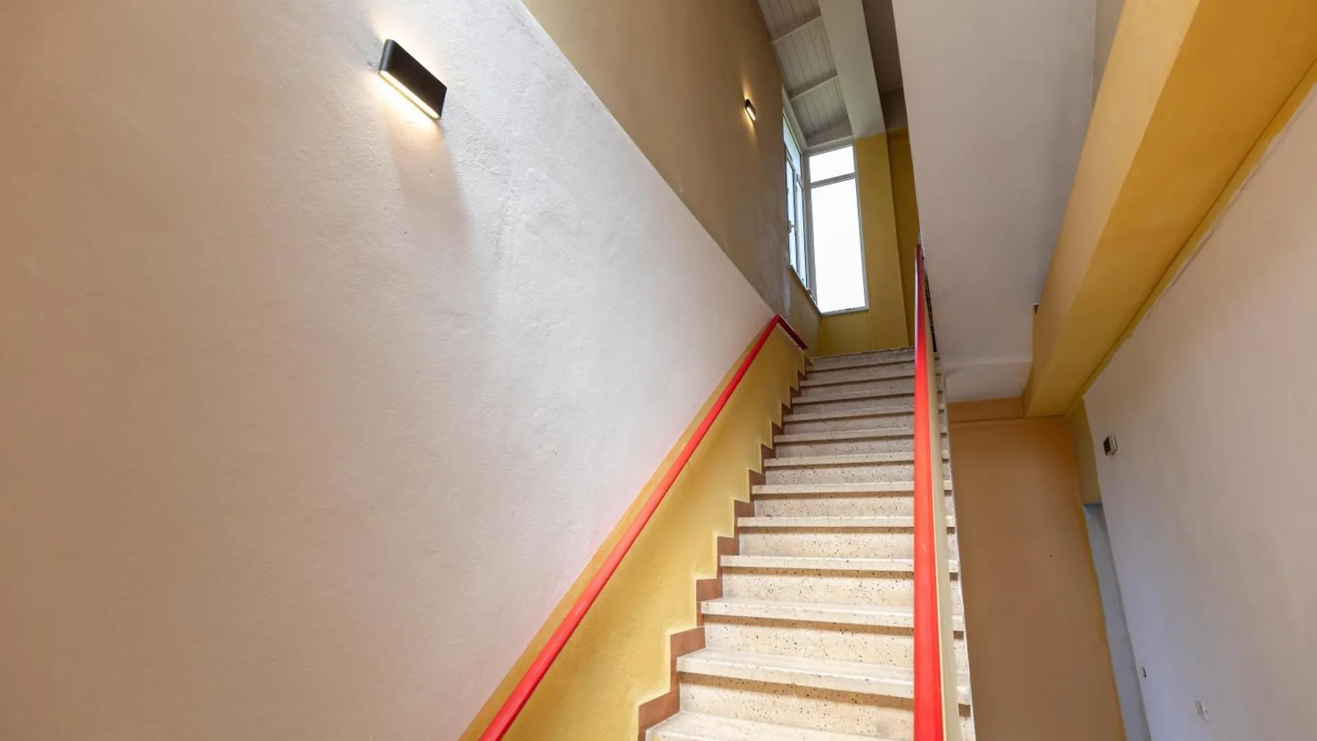 Tirana City Center Apartment